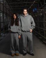 CRYSTALAND BASIC SILVER GREY HOODIE - obrazek 3